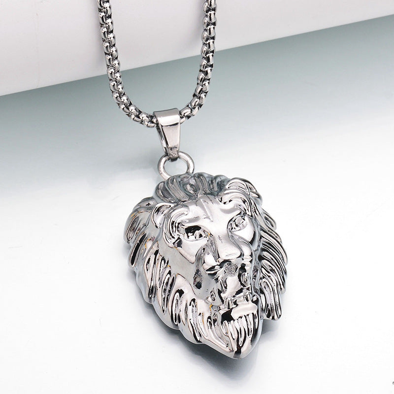 Dominion Lion Pendant Necklace | Gold