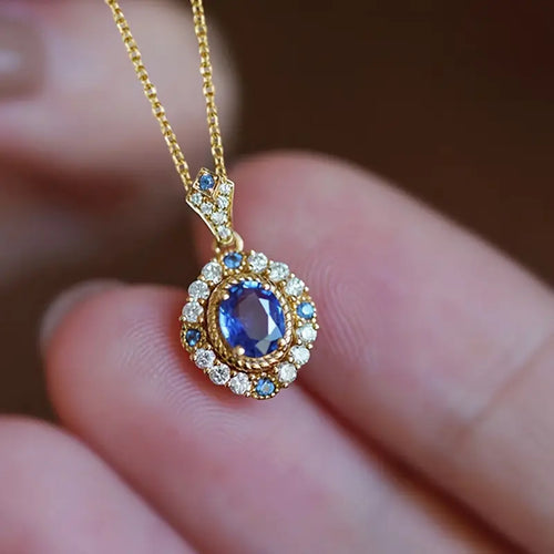 Jesmira Duskraine Necklace | Gold