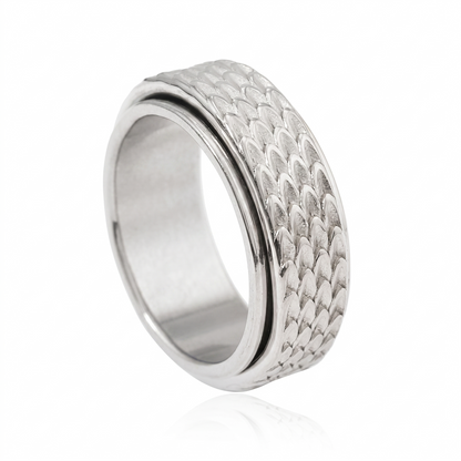 Toren Scale Spinner Ring | Gold
