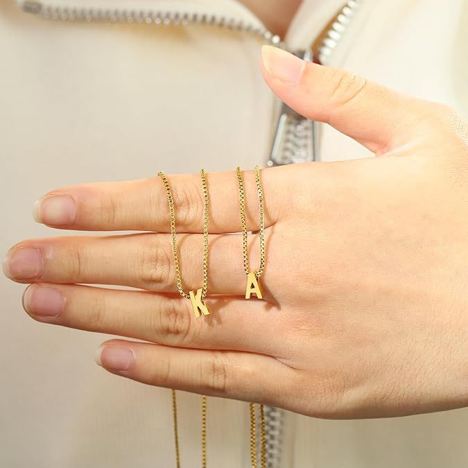 Love letter initial necklace - Gold