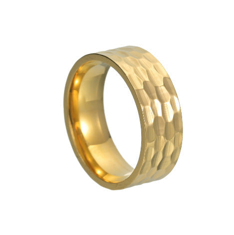Varek Hammered Band Ring | Gold