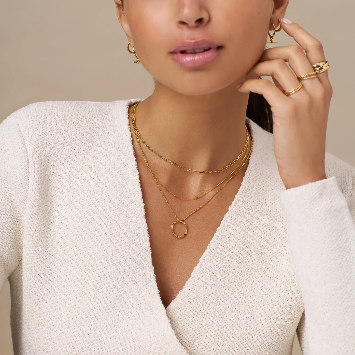 Open Circle Three Row Necklace | Gold