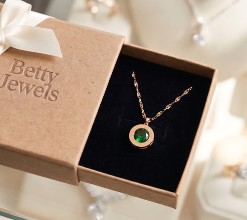 Emerald Dial Necklace | Gold