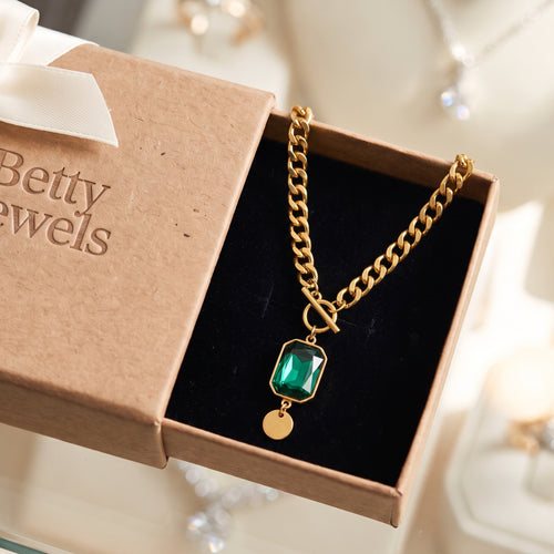Chunky Chain Emerald Pendant Necklace | Gold