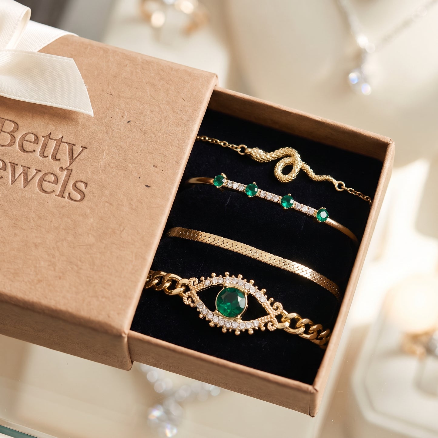 Serpina Veyra Bracelet Set | Gold