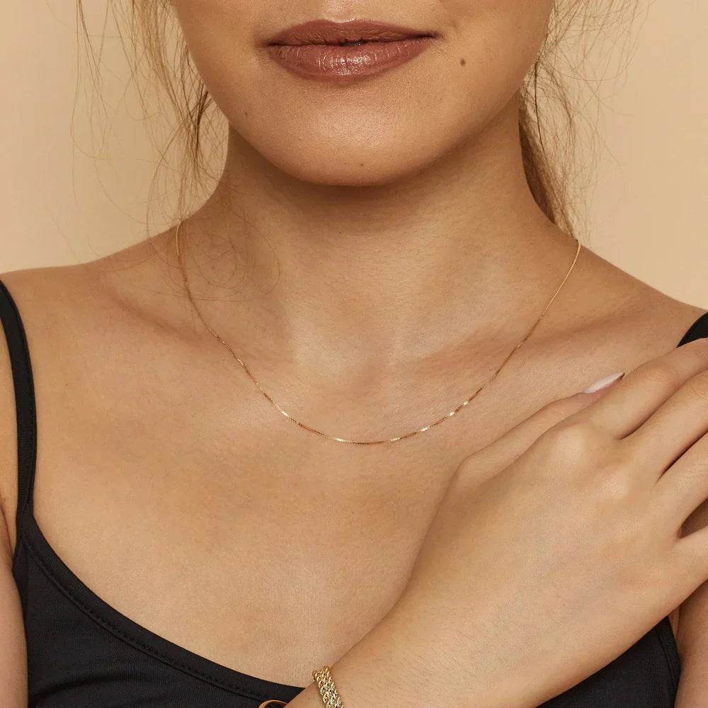 Bodega Box Necklace | Gold