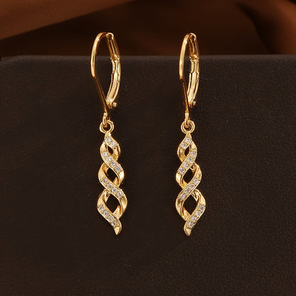 Shimmer Twist Ava Earrings | Gold